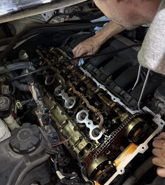 Valvetrain & timing service, inline-six
